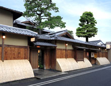 数寄屋造りの純和風建築