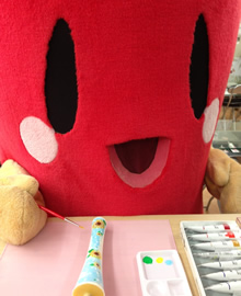 和ろうそく絵付け体験PRキャラクター「ひーぽーちゃん」に
出会えるかも♪
